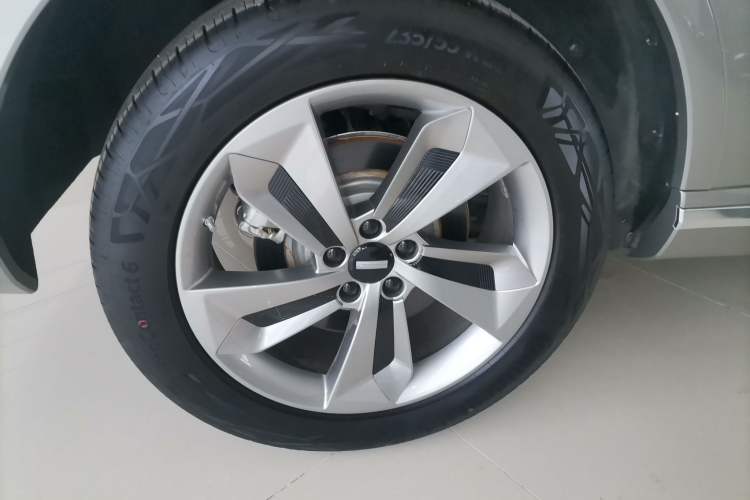 Used Wey Mocha New Energy 2024 Hi4 Four-Wheel Drive Long-Range Version Exterior 8