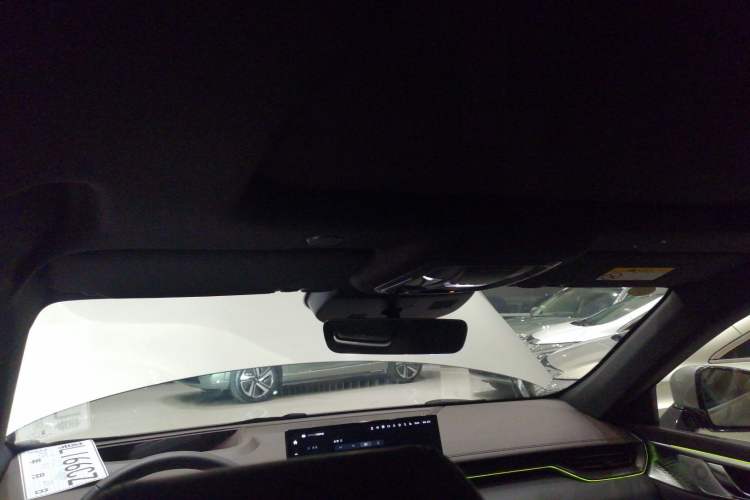 Used Wey Mocha New Energy 2024 Hi4 Four-Wheel Drive Long-Range Version Headliner