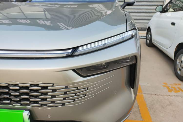 Used Wey Mocha New Energy 2024 Hi4 Four-Wheel Drive Long-Range Version Left Front Headlight