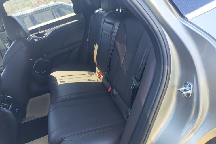 Used Wey Mocha New Energy 2024 Hi4 Four-Wheel Drive Long-Range Version Left Rear Seat