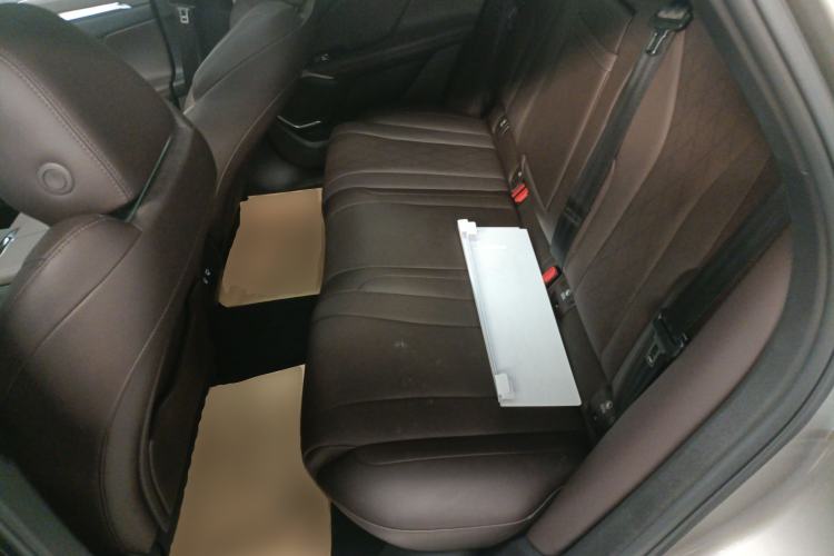 Used Wey Mocha New Energy 2024 Hi4 Four-Wheel Drive Long-Range Version Left Rear Seat