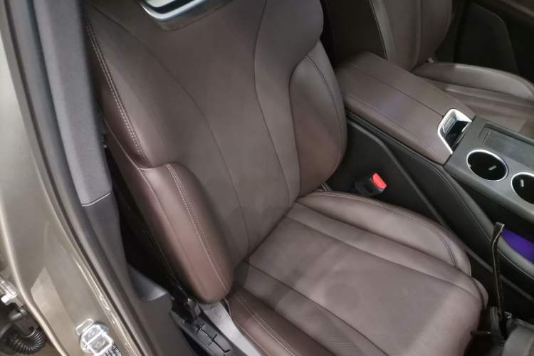 Used Wey Mocha New Energy 2024 Hi4 Four-Wheel Drive Long-Range Version Right Front Seat