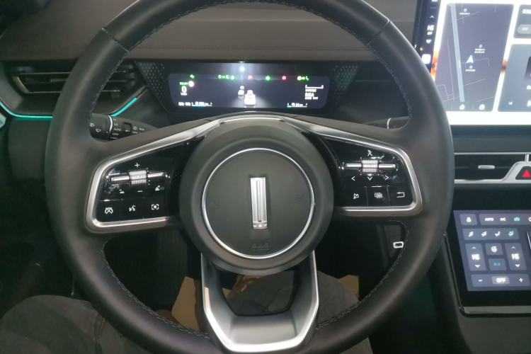 Used Wey Mocha New Energy 2024 Hi4 Four-Wheel Drive Long-Range Version Steering Wheel