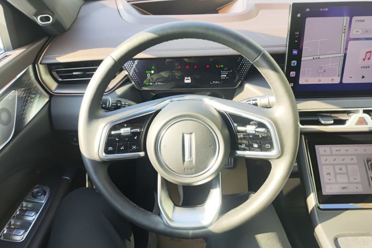 Used Wey Mocha New Energy 2024 Hi4 Four-Wheel Drive Long-Range Version Steering Wheel
