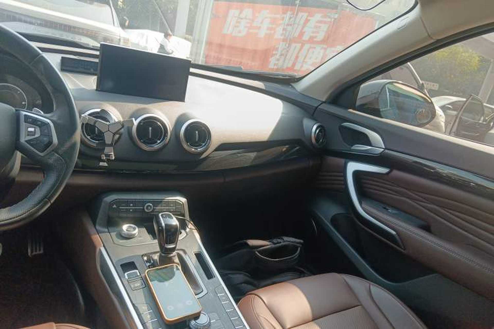 Used Wey P8 2018 2.0T Flagship Model Audio And AC Panel