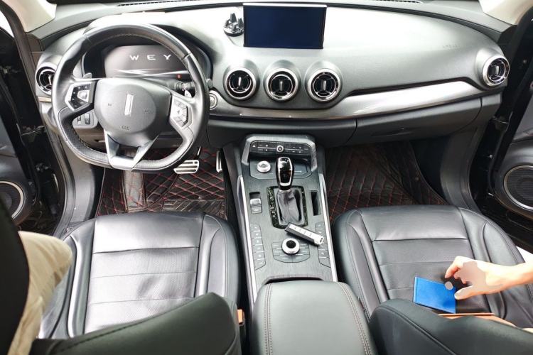 Used Wey P8 2018 2.0T Flagship Model Center Console