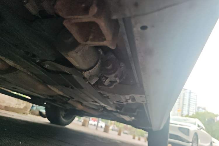 Used Wey P8 2018 2.0T Flagship Model Chassis Front Left