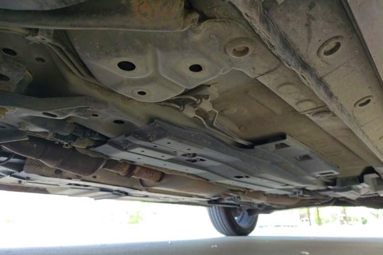 Used Wey P8 2018 2.0T Flagship Model Chassis Front Left