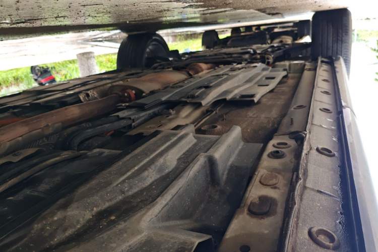 Used Wey P8 2018 2.0T Flagship Model Chassis Rear Left