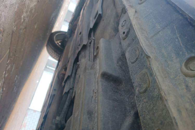 Used Wey P8 2018 2.0T Flagship Model Chassis Rear Left