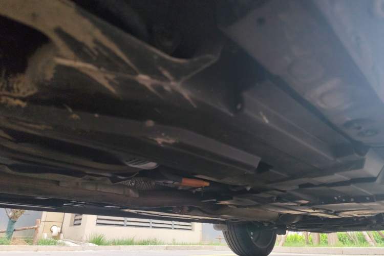 Used Wey P8 2018 2.0T Flagship Model Chassis Rear Right