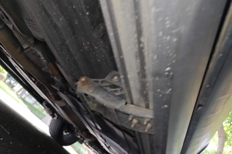 Used Wey P8 2018 2.0T Flagship Model Chassis Rear Right