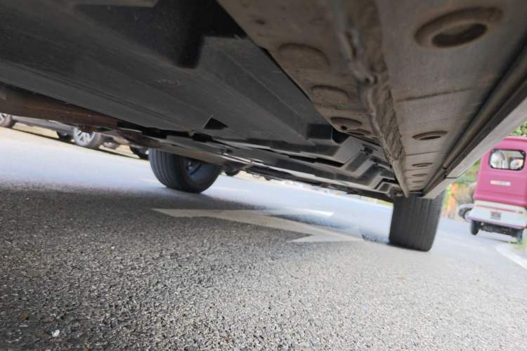 Used Wey P8 2018 2.0T Flagship Model Chassis Rear Right