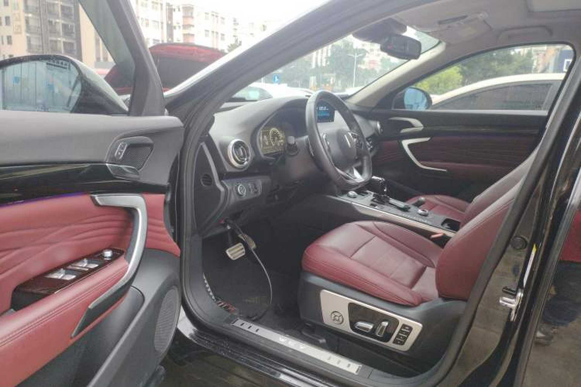 Used Wey P8 2018 2.0T Flagship Model Driver Seat