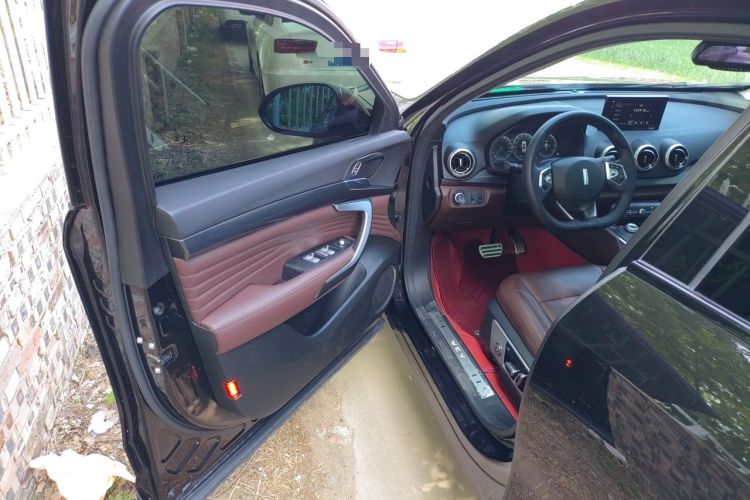 Used Wey P8 2018 2.0T Flagship Model Driver Seat