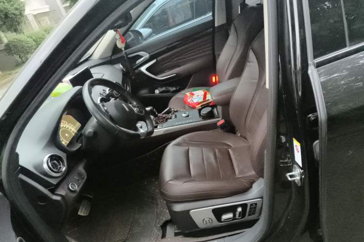 Used Wey P8 2018 2.0T Flagship Model Left Front Seat