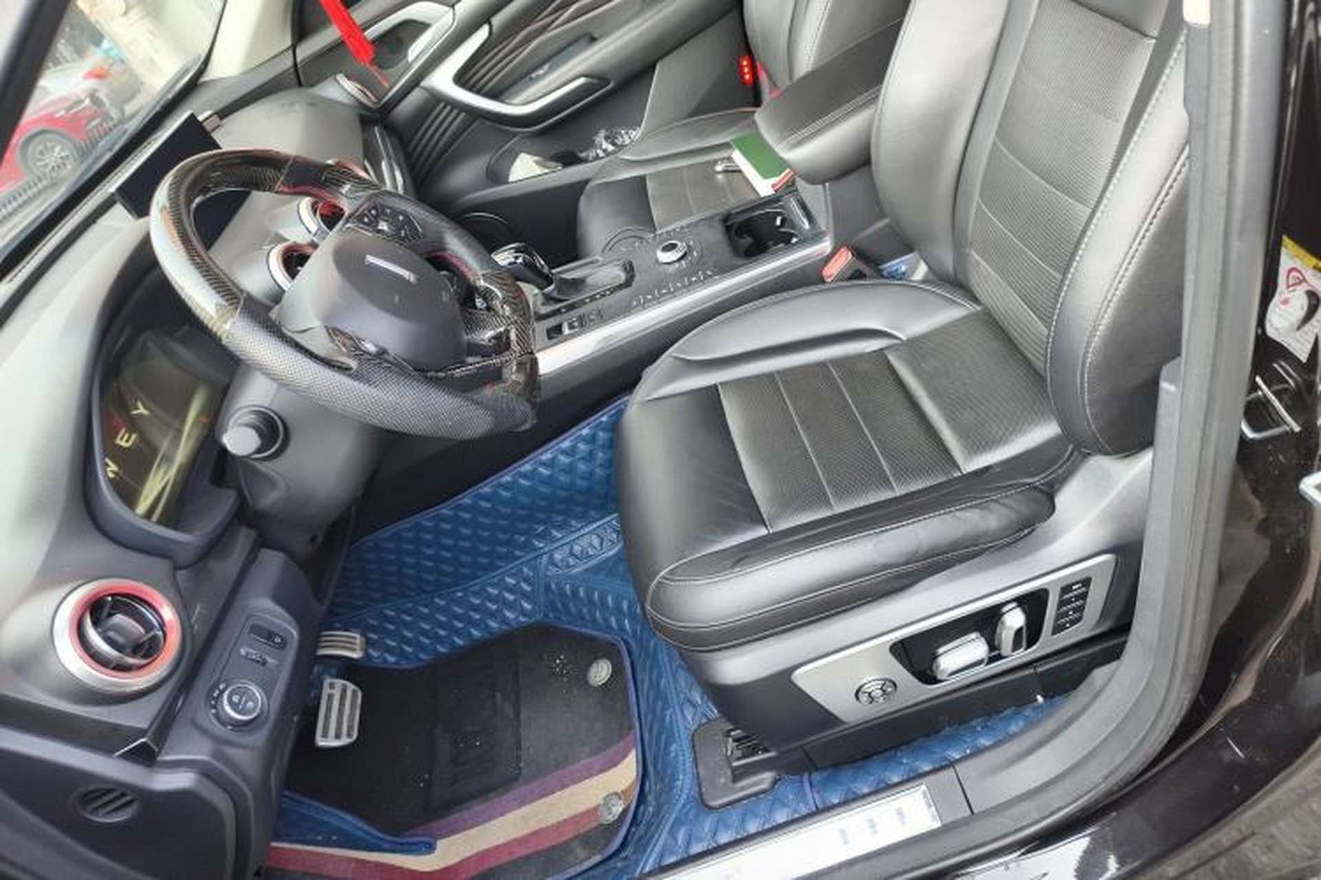 Used Wey P8 2018 2.0T Flagship Model Left Front Seat