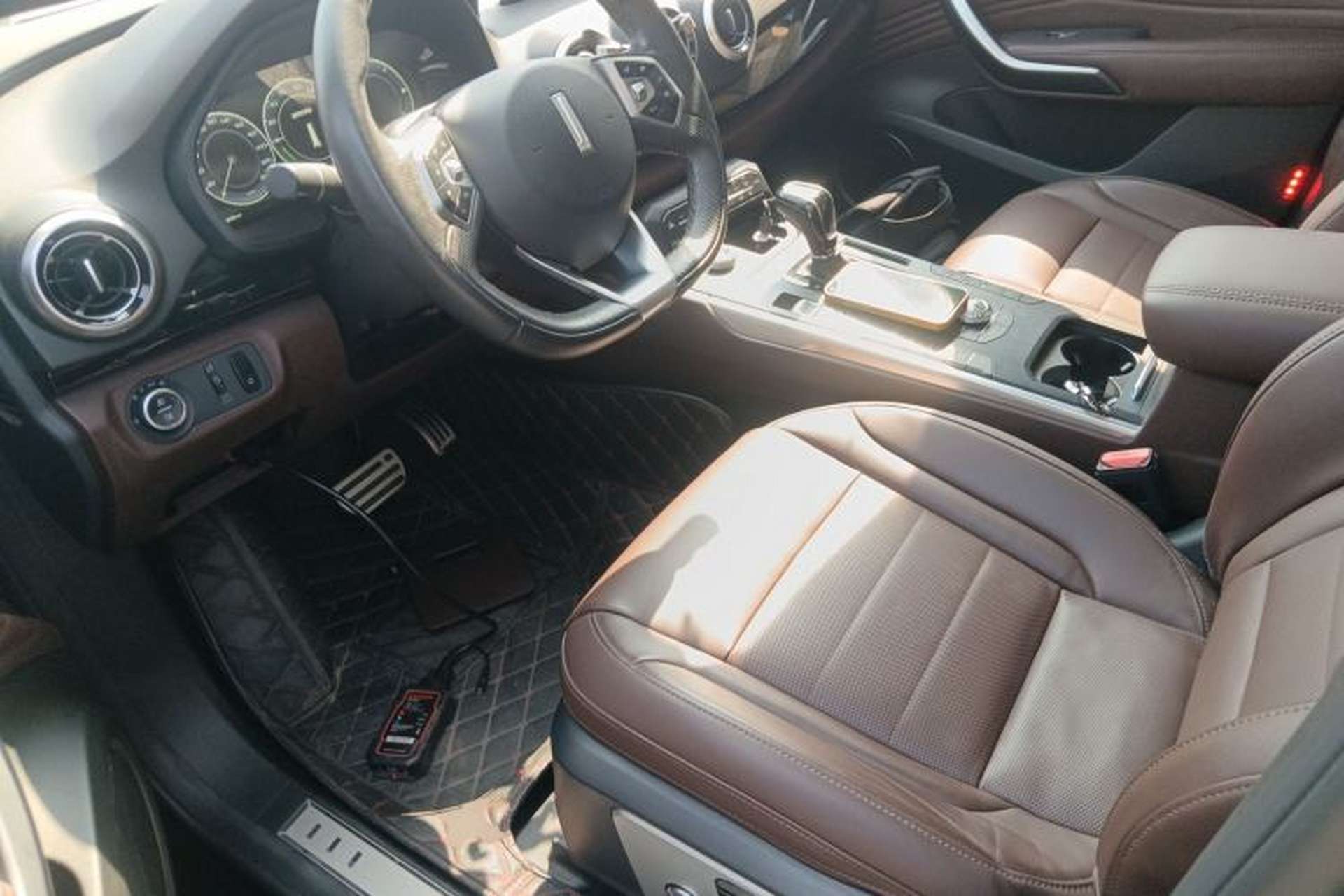 Used Wey P8 2018 2.0T Flagship Model Left Front Seat