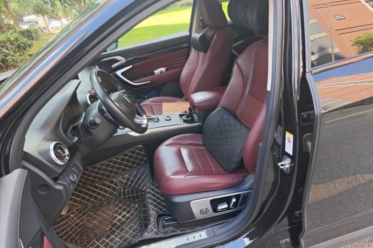 Used Wey P8 2018 2.0T Flagship Model Left Front Seat