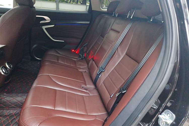 Used Wey P8 2018 2.0T Flagship Model Left Rear Seat