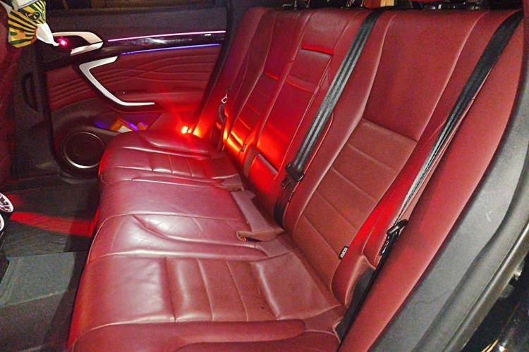 Used Wey P8 2018 2.0T Flagship Model Left Rear Seat
