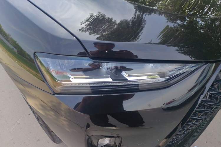 Used Wey P8 2018 2.0T Flagship Model Right Front Headlight