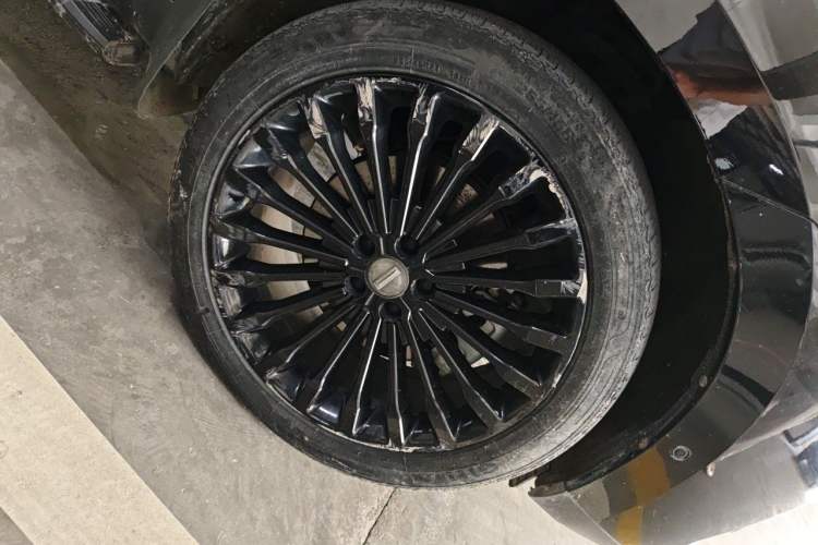 Used Wey P8 2018 2.0T Flagship Model Right Front Wheel Hub