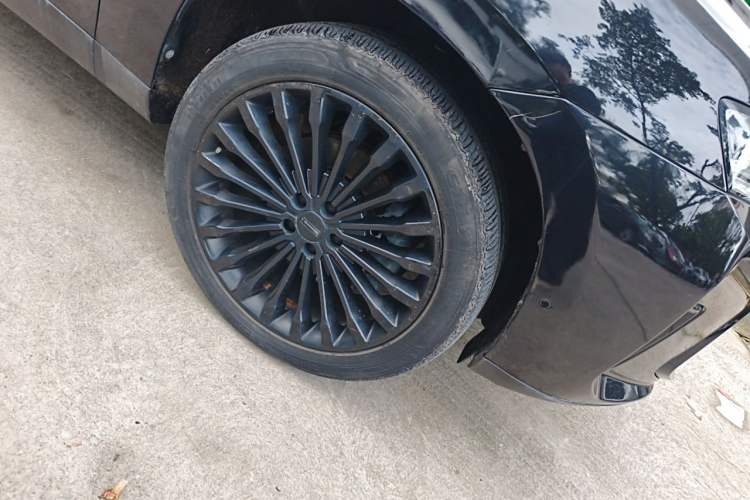Used Wey P8 2018 2.0T Flagship Model Right Front Wheel Hub