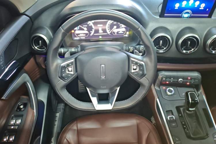 Used Wey P8 2018 2.0T Flagship Model Steering Wheel