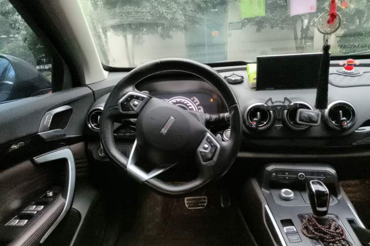 Used Wey P8 2018 2.0T Flagship Model Steering Wheel