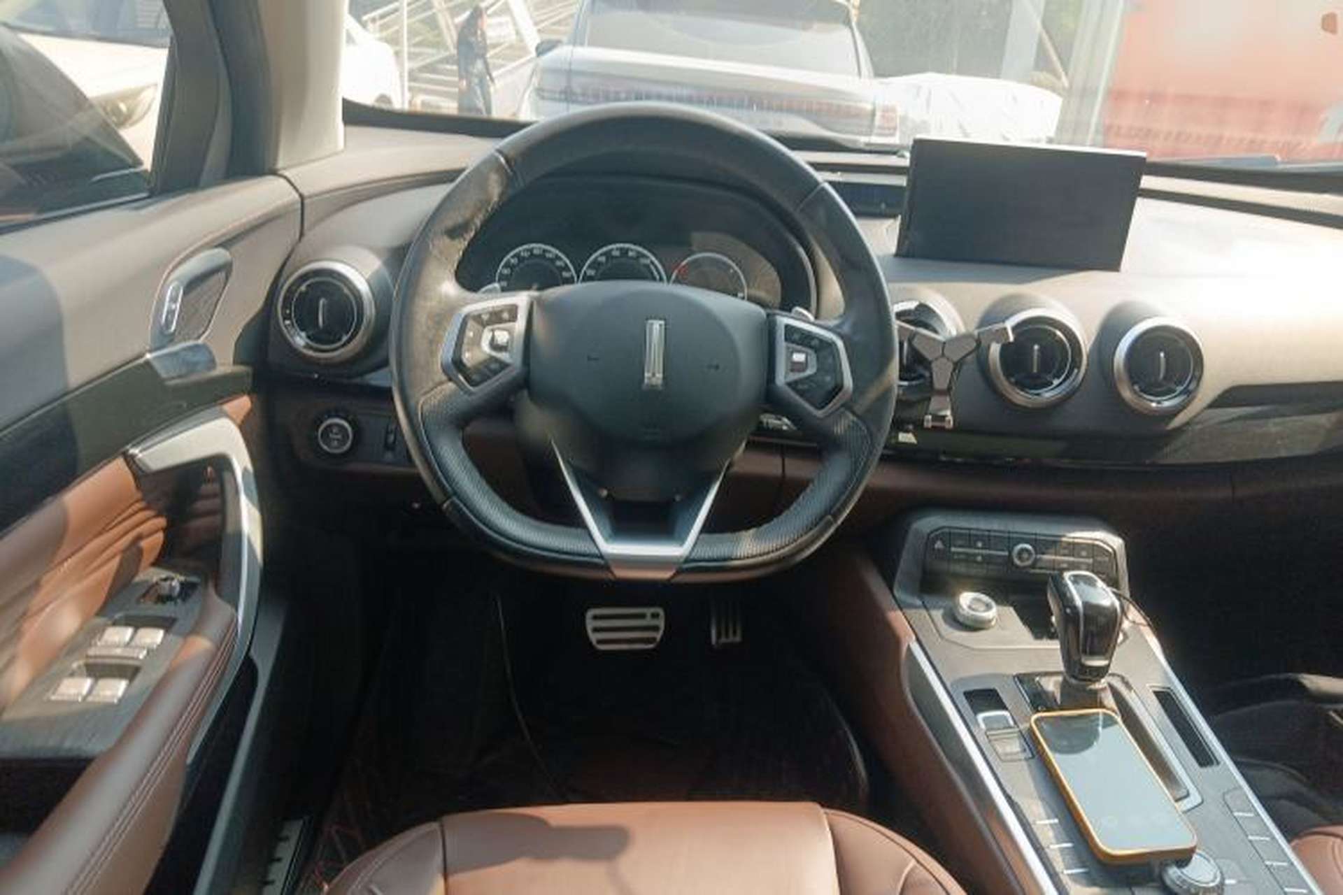 Used Wey P8 2018 2.0T Flagship Model Steering Wheel