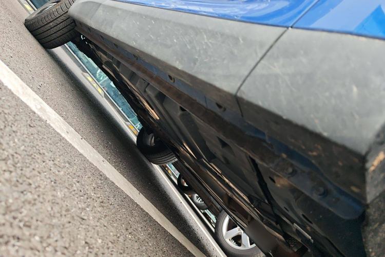 Used Wey P8 2018 2.0T Flagship Model Chassis Front Right