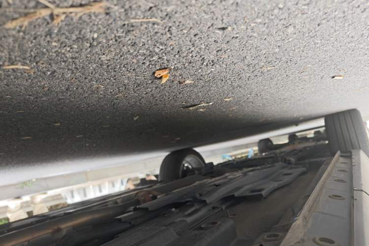 Used Wey P8 2018 2.0T Flagship Model Chassis Rear Left