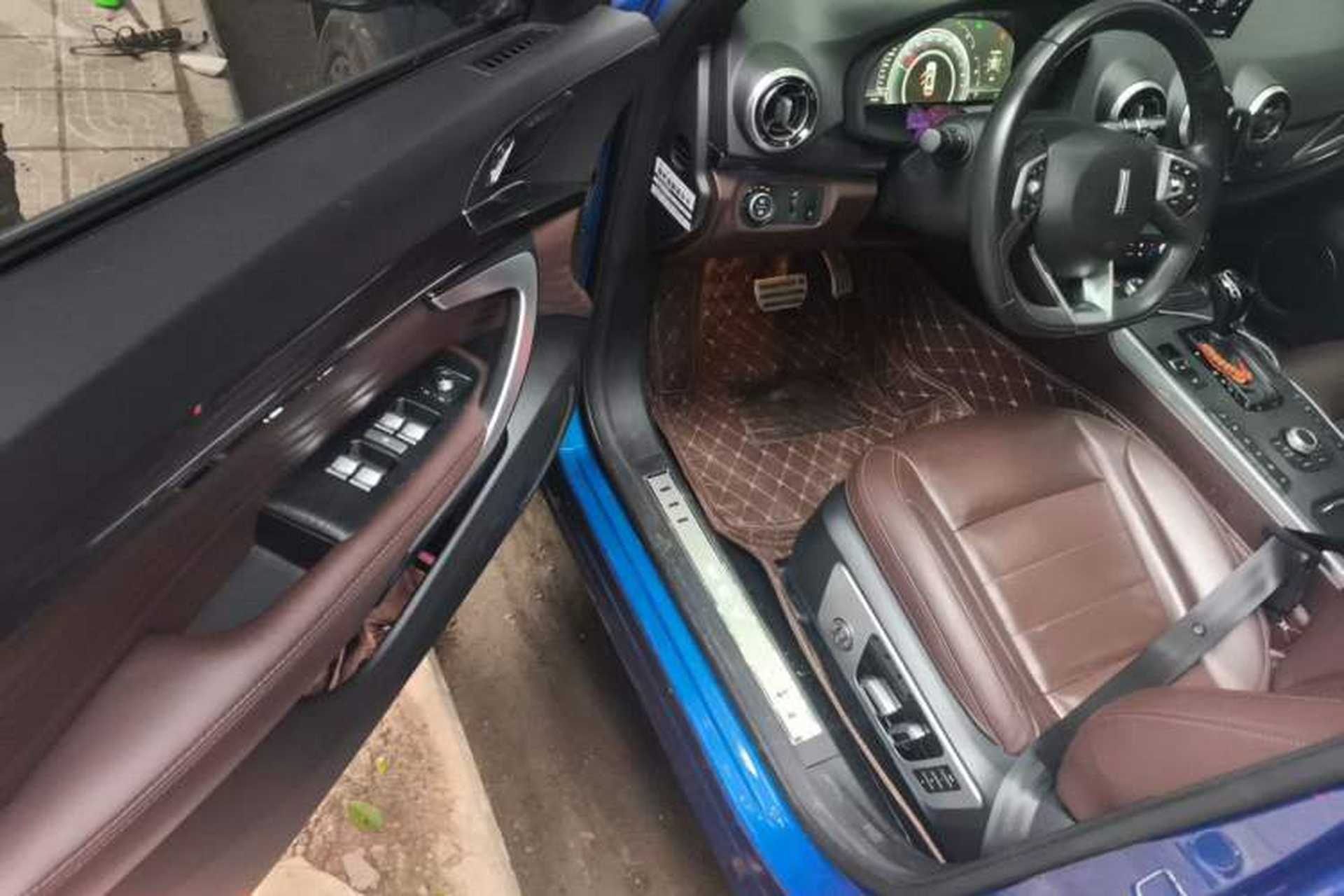 Used Wey P8 2018 2.0T Flagship Model Driver Seat