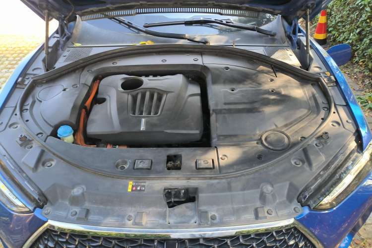 Used Wey P8 2018 2.0T Flagship Model Engine Bay