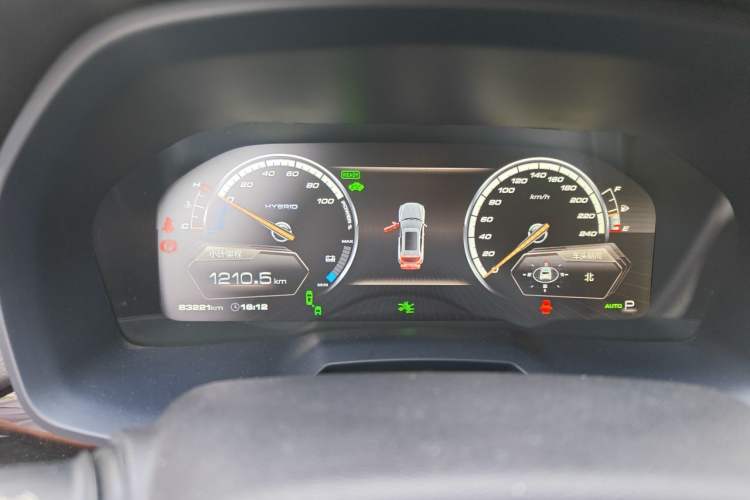 Used Wey P8 2018 2.0T Flagship Model Odometer Close Up