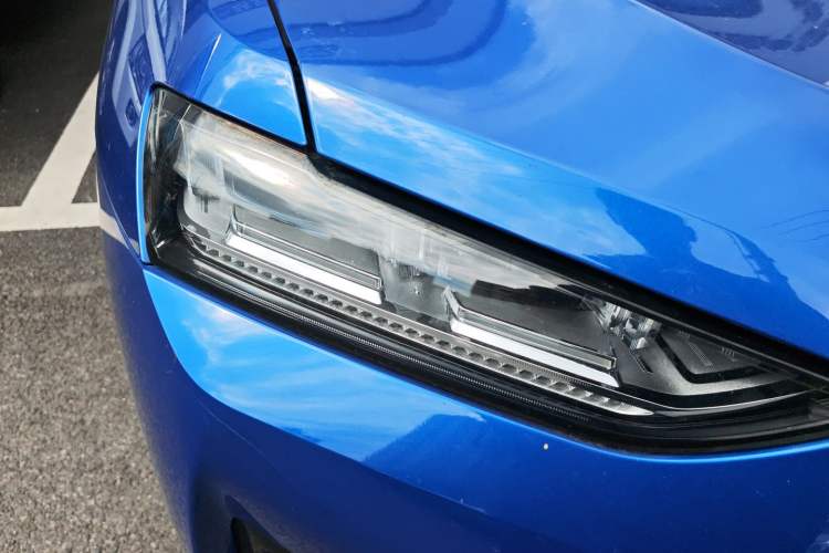 Used Wey P8 2018 2.0T Flagship Model Right Front Headlight