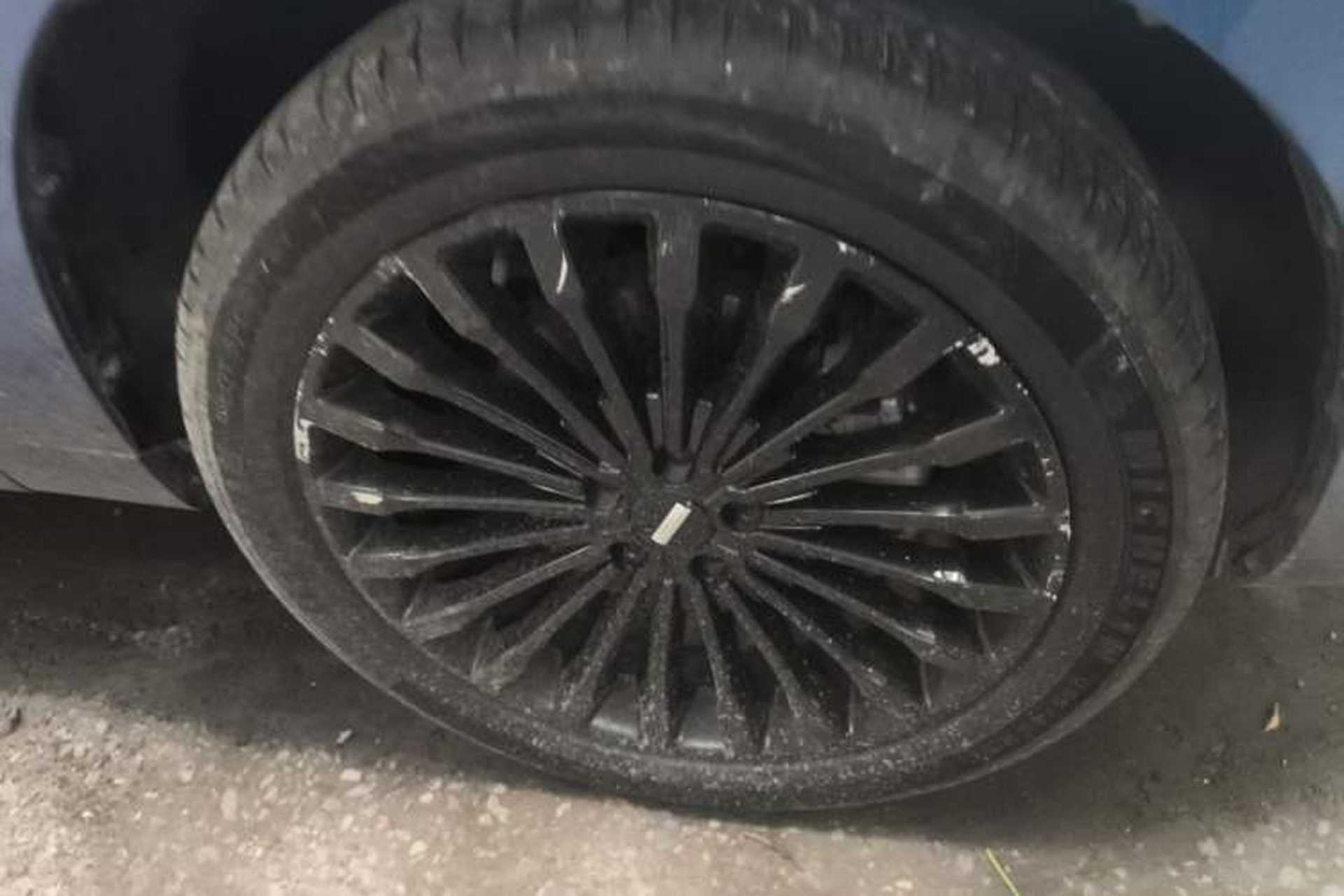 Used Wey P8 2018 2.0T Flagship Model Right Front Wheel Hub