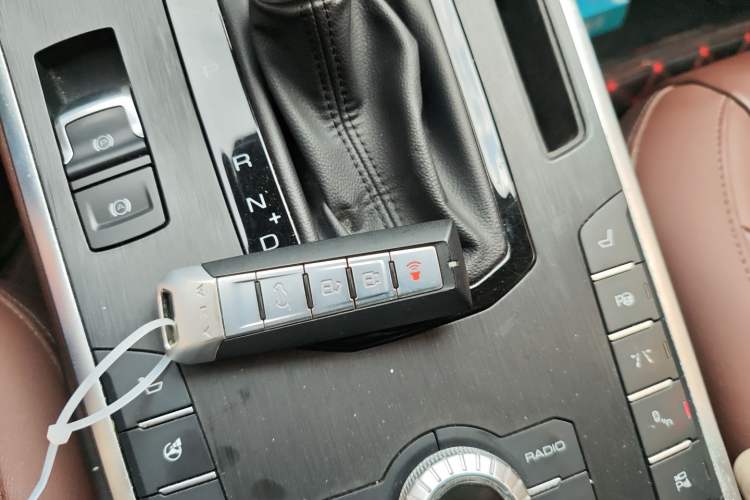 Used Wey P8 2018 2.0T Flagship Model Vehicle Key