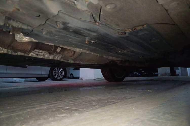 Used Wey P8 2018 2.0T Flagship Model Chassis Front Left