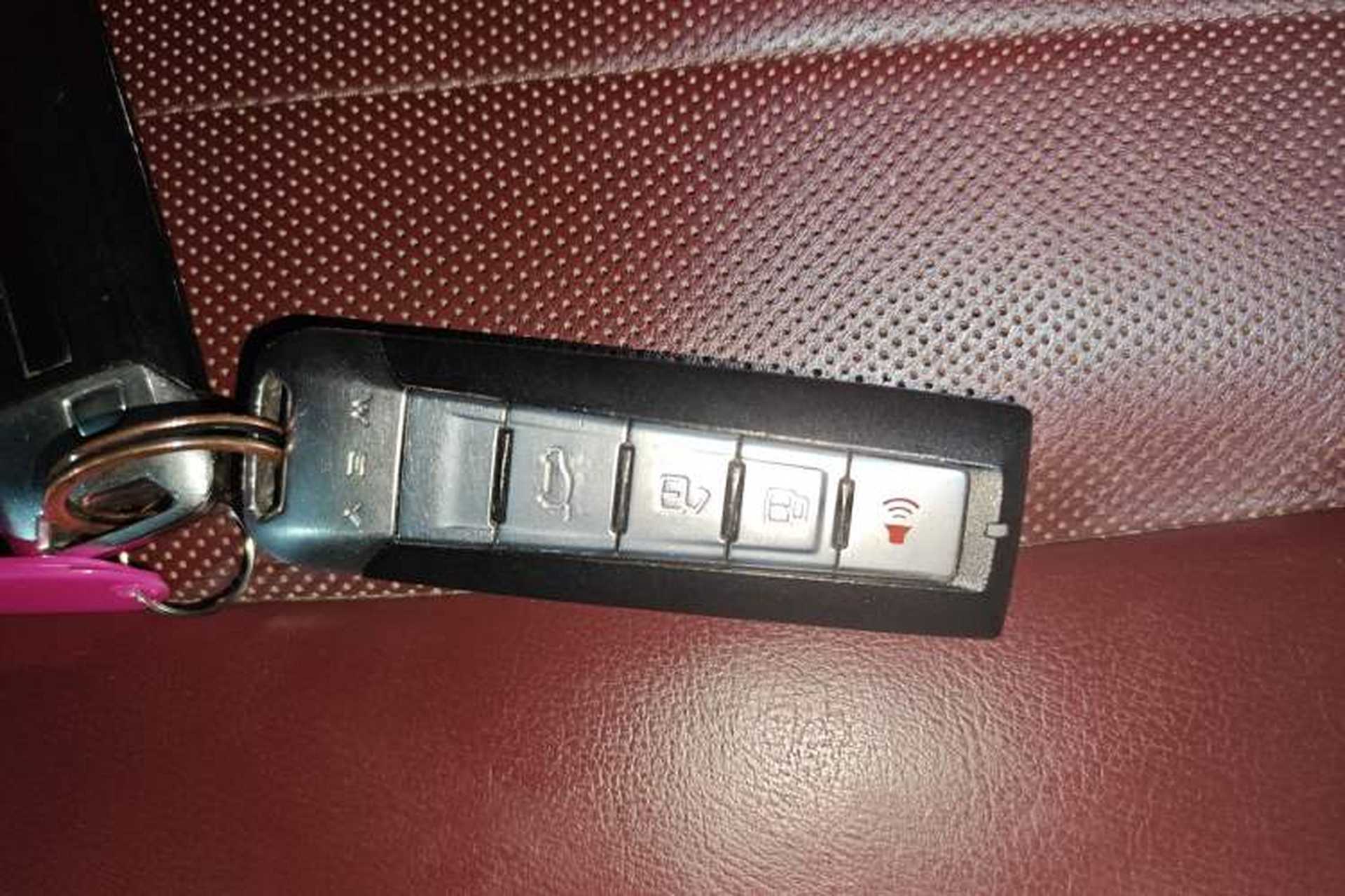 Used Wey P8 2018 2.0T Flagship Model Vehicle Key