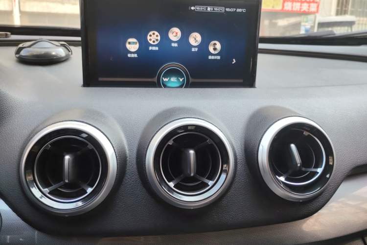 Used Wey P8 2018 2.0T Premium Edition Audio And AC Panel