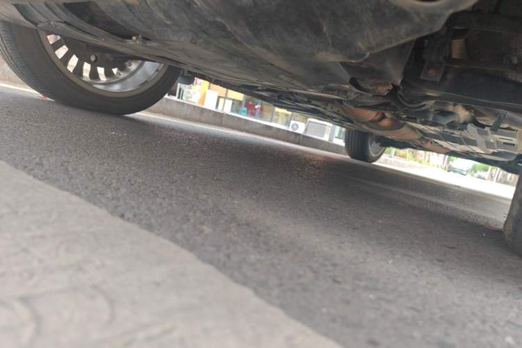 Used Wey P8 2018 2.0T Flagship Model Chassis Front Left
