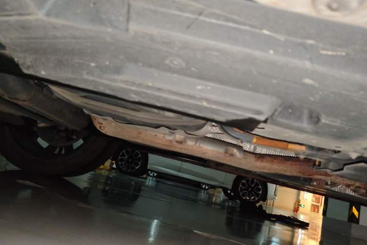 Used Wey P8 2018 2.0T Flagship Model Chassis Rear Right