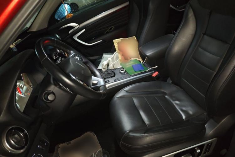 Used Wey P8 2018 2.0T Flagship Model Left Front Seat