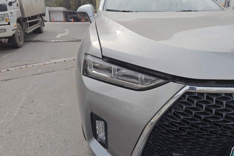 Used Wey P8 2018 2.0T Flagship Model Right Front Headlight