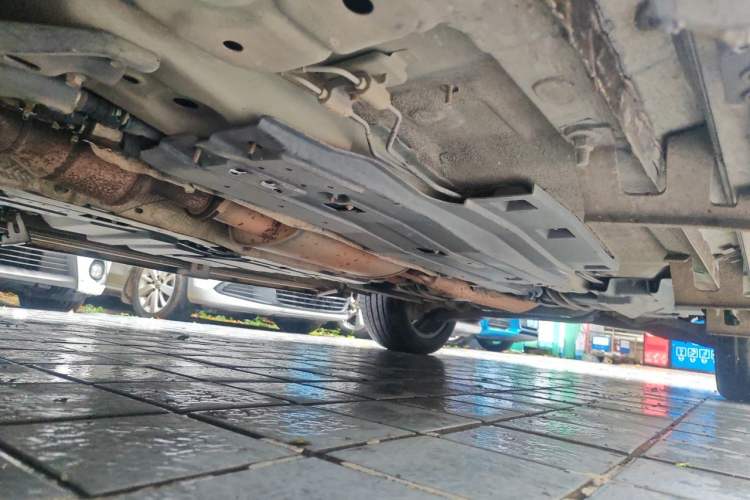 Used Wey P8 2018 2.0T Flagship Model Chassis Front Left