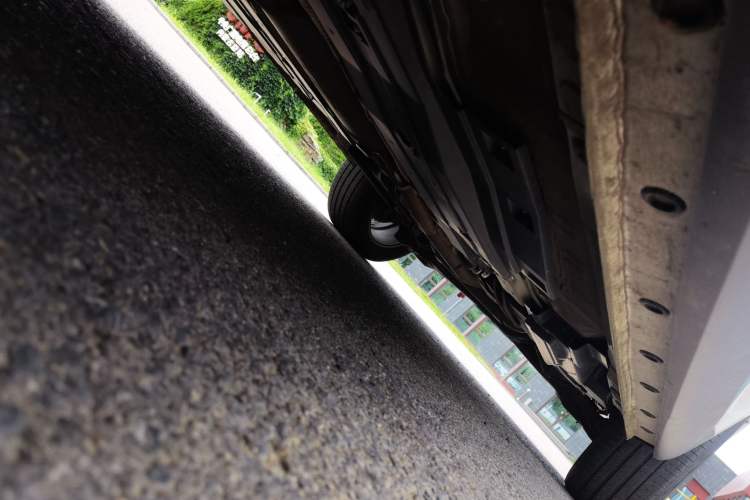 Used Wey P8 2018 2.0T Flagship Model Chassis Front Left
