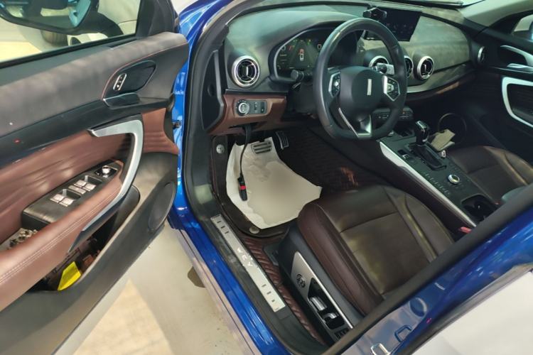 Used Wey P8 2018 2.0T Flagship Model Driver Seat