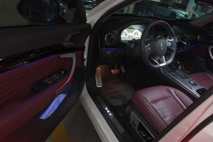 Used Wey P8 2018 2.0T Flagship Model Driver Seat
